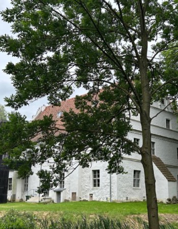 hofansicht von quilow
